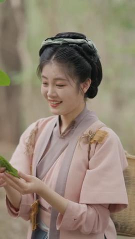 災荒年，小農女有滿倉魚肉(全集)